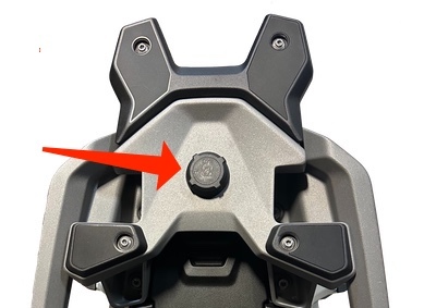charging-port-arrow-sm.jpeg