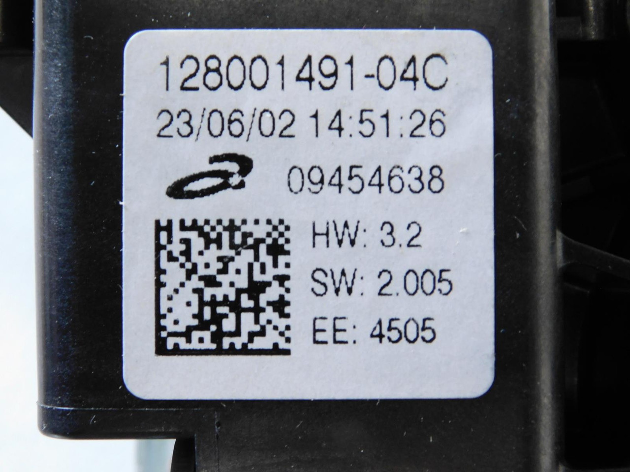 93867656 93867656