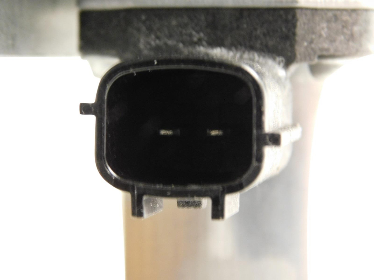 Nissan Primastar front window motor