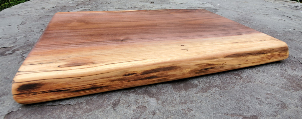 Live Edge Walnut Cutting Board – Created Hardwood