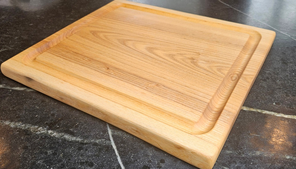 Ash Carving Board with Groove- 14" x 16"