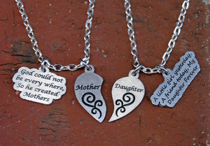 Mother & Daughter Half Heart Necklace Set Mother & Daughter Half Heart Necklace Set