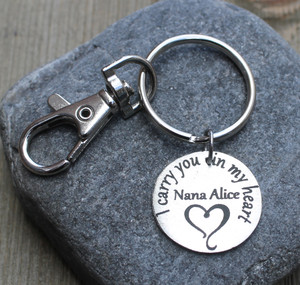 I carry you in my heart - Engraved Key Chain I carry you in my heart - Engraved Key Chain