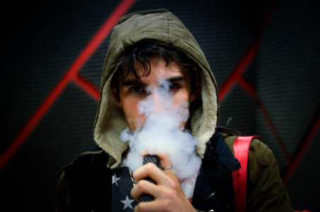 How to Clean Vape Battery - Step-by-Step Guide
