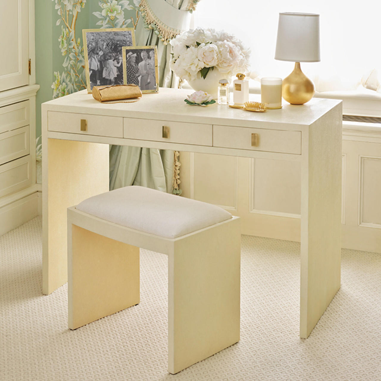 Shagreen Vanity Table and Stool Set Furniture