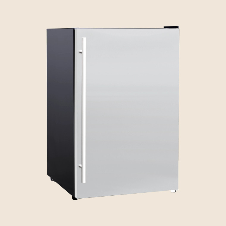 Summerset 22" Deluxe Outdoor Approved Refrigerator with Stainless Steel Door and Handle (4.3c)