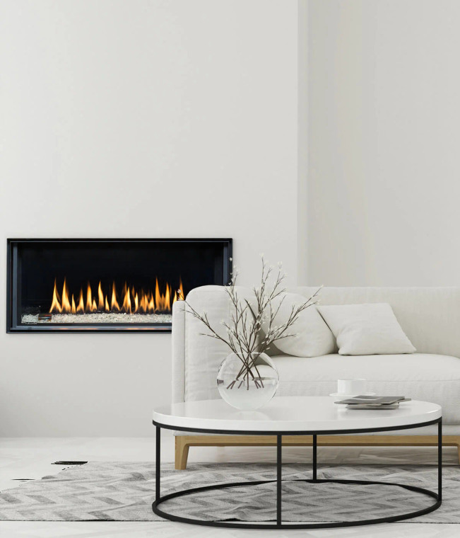 Montigo D3615 Distinction 36 Single-Sided Direct Vent Gas Fireplace