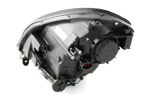 HEAD LAMP RH HID FROM JAN 2005 REPLACEMENT FOR INFINITI G35 SEDAN 2005 PARTSLINK NUMBER IN2503122 HEAD LAMP RH HID FROM JAN 2005 REPLACEMENT FOR INFINITI G35 SEDAN 2005 PARTSLINK NUMBER IN2503122