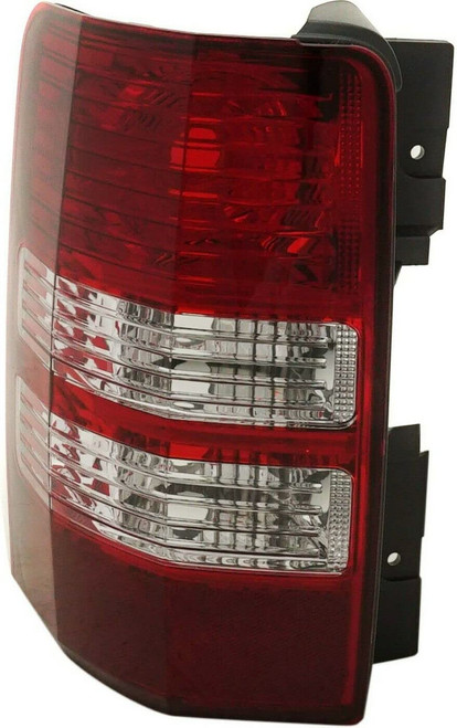TAIL LAMP LH HQ REPLACEMENT FOR JEEP LIBERTY 2008 PARTSLINK NUMBER CH2800180 TAIL LAMP LH HQ REPLACEMENT FOR JEEP LIBERTY 2008 PARTSLINK NUMBER CH2800180