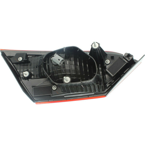 TRUNK LAMP RH SE MODEL USA BUILT CAPA REPLACEMENT FOR TOYOTA CAMRY HYBRID 2019 PARTSLINK NUMBER 	TO2803142C