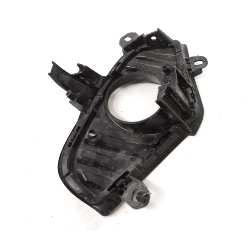 FOG LAMP BEZEL FR LH GLOSS BLACK EXCLUDE LE MODELS  REPLACEMENT FOR TOYOTA RAV 4 2019 PARTSLINK NUMBER TO1038258