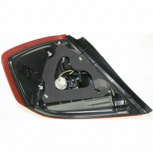 TAIL LAMP RH SDN CAPA REPLACEMENT FOR NISSAN VERSA - SDN/ HB 2008 PARTSLINK NUMBER  NI2801185C