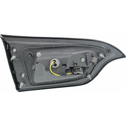 TRUNK LAMP RH CAPA  REPLACEMENT FOR JEEP CHEROKEE 2015 PARTSLINK NUMBER  CH2803104C