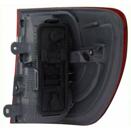 TAIL LAMP LH W/O XENON HEAD LAMP/LED CAPA REPLACEMENT FOR BMW X3 2013 PARTSLINK NUMBER BM2804112C TAIL LAMP LH W/O XENON HEAD LAMP/LED CAPA REPLACEMENT FOR BMW X3 2013 PARTSLINK NUMBER BM2804112C