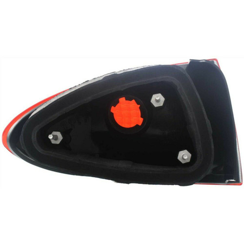 TAIL LAMP RH W/MARKER HQ REPLACEMENT FOR CHEVROLET CAVALIER 2000 PARTSLINK NUMBER GM2801139 TAIL LAMP RH W/MARKER HQ REPLACEMENT FOR CHEVROLET CAVALIER 2000 PARTSLINK NUMBER GM2801139