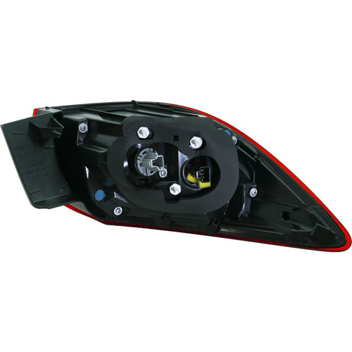 TAIL LAMP RH LED JAPAN BUILT HB HQ  REPLACEMENT FOR MAZDA MAZDA 3 2015 PARTSLINK NUMBER  MA2805116