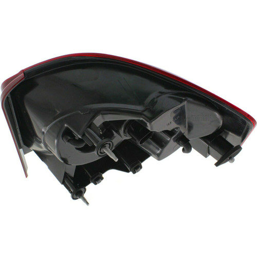 TAIL LAMP LH HQ   REPLACEMENT FOR DODGE AVENGER 2013 PARTSLINK NUMBER  CH2818130