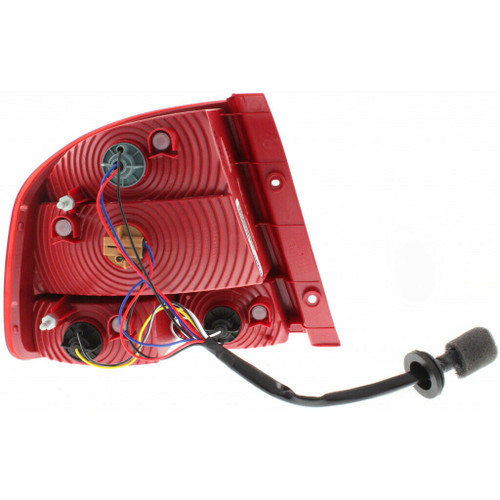 TAIL LAMP RH HQ REPLACEMENT FOR PONTIAC WAVE SEDAN (CANADA) 2005 PARTSLINK NUMBER GM2801206
