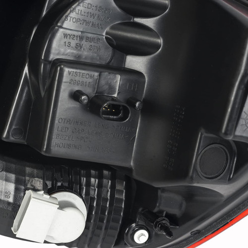 TAIL LAMP LH LED W/O BLACK TRIM CAPA   REPLACEMENT FOR DODGE JOURNEY 2013 PARTSLINK NUMBER   CH2804105C