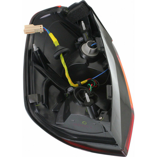 TAIL LAMP RH OUTBACK WGN HQ REPLACEMENT FOR SUBARU OUTBACK LEGACY  2000 PARTSLINK NUMBER  SU2805103