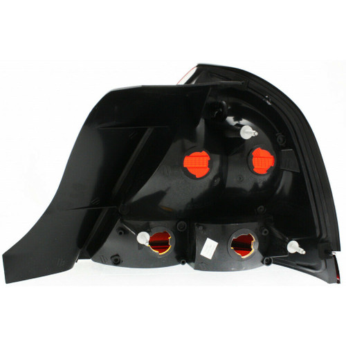 TAIL LAMP LH (CHROME MOULDING 4 BULB-RED-AMBER) HQ REPLACEMENT FOR FORD CROWN VICTORIA 2002 PARTSLINK NUMBER  FO2800150