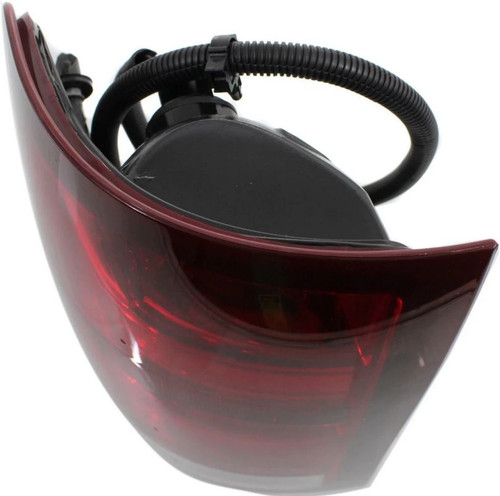 TAIL LAMP LH 2ND DESIGN W/O DARK RED TRIM W/SMALL BACK-UP BULB EXCLUDE BASE/DUALLY MODEL CAPA   REPLACEMENT FOR GMC PICKUP GMC SIERRA HYBRID 2013 PARTSLINK NUMBER  GM2800250C
