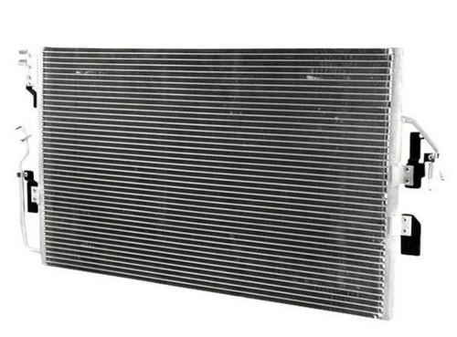 CONDENSER (3367) 2.2L (W/INTERNAL TRANSMISSION COOLER) REPLACEMENT FOR SATURN VUE 2002 PARTSLINK NUMBER  GM3030266
