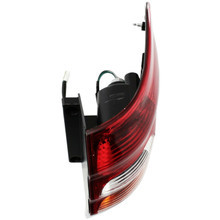 TAIL LAMP RH HQ REPLACEMENT FOR  TOYOTA SEQUOIA 2002 PARTSLINK NUMBER  TO2801149