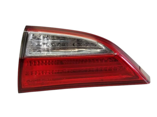 TRUNK LAMP RH (BACK-UP LAMP) USA BUILT BULB TYPE HQ REPLACEMENT FOR HYUNDAI ELANTRA SEDAN 2013 PARTSLINK NUMBER HY2803115 TRUNK LAMP RH (BACK-UP LAMP) USA BUILT BULB TYPE HQ REPLACEMENT FOR HYUNDAI ELANTRA SEDAN 2013 PARTSLINK NUMBER HY2803115
