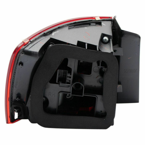 TAIL LAMP RH LED CAPA REPLACEMENT FOR VOLKSWAGEN JETTA (TYPE 6) 2015 PARTSLINK NUMBER VW2805118C TAIL LAMP RH LED CAPA REPLACEMENT FOR VOLKSWAGEN JETTA (TYPE 6) 2015 PARTSLINK NUMBER VW2805118C