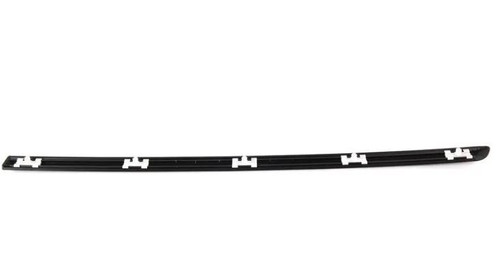 DOOR MOULDING RR RH REPLACEMENT FOR BMW 3 SERIES SEDAN EXCULDE 330E AND 340I 2003 PARTSLINK NUMBER  BM1505103