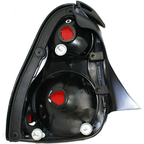 TAIL LAMP RH HQ REPLACEMENT FOR CHEVROLET MONTE CARLO 2003 PARTSLINK NUMBER  GM2801180