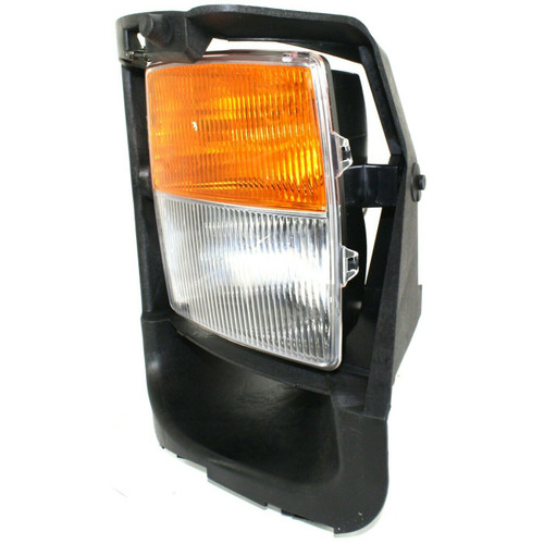 SIGNAL LAMP FR RH W/FOG HQ  REPLACEMENT FOR CADILLAC CTS-V SEDAN 2006 PARTSLINK NUMBER  GM2593153