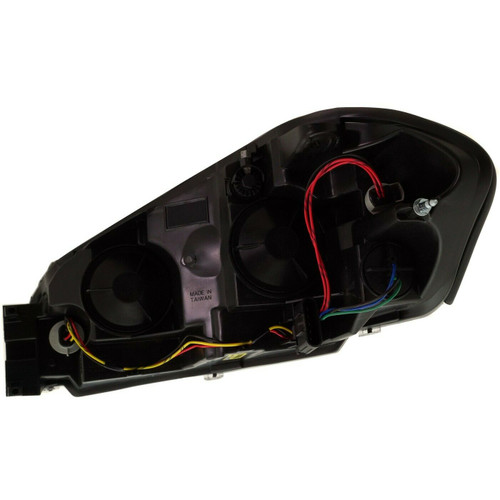 HEAD LAMP RH  REPLACEMENT FOR CHEVROLET MONTE CARLO 2006 PARTSLINK NUMBER  GM2503261V