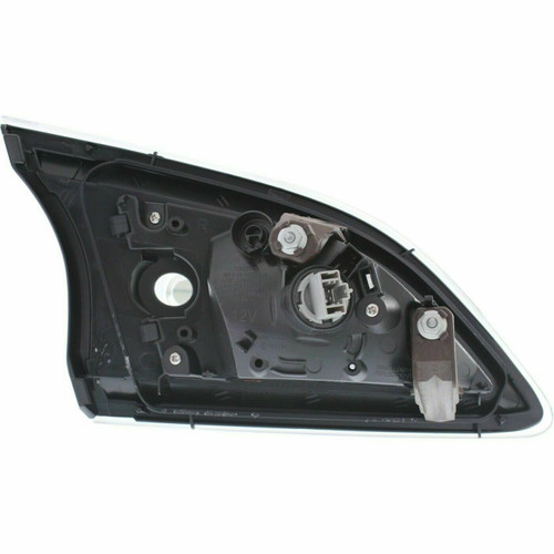 TRUNK LAMP RH (BACK-UP LAMP) HB HQ      REPLACEMENT FOR MAZDA MAZDA 3 2013 PARTSLINK NUMBER  MA2883109