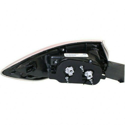 TAIL LAMP RH W/O LED STANDARD HB HQ      REPLACEMENT FOR MAZDA MAZDA 3 2013 PARTSLINK NUMBER  MA2801147