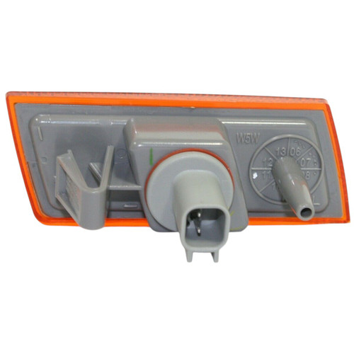 SIDE MARKER LAMP LH HQ  REPLACEMENT FOR CHRYSLER 300 2006 PARTSLINK NUMBER  CH2550125
