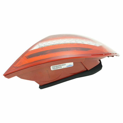 TAIL LAMP RH LED TYPE CPE/SDN HQ  REPLACEMENT FOR MERCEDES C63 AMG 4-DOOR 2013 PARTSLINK NUMBER MB2801135