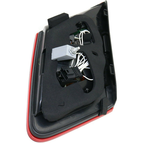 TRUNK LAMP LH (BACK-UP LAMP) SDN HQ REPLACEMENT FOR MERCEDES E350 2013 PARTSLINK NUMBER MB2802105 TRUNK LAMP LH (BACK-UP LAMP) SDN HQ REPLACEMENT FOR MERCEDES E350 2013 PARTSLINK NUMBER MB2802105