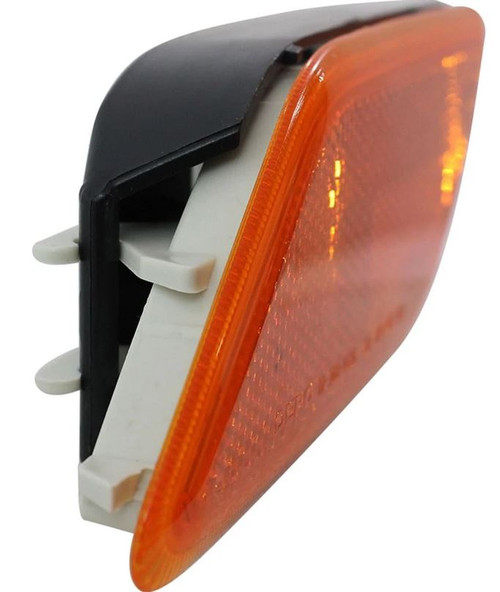 SIDE MARKER LAMP LH (IN BUMPER) CAPA  REPLACEMENT FOR MERCEDES E400 HYBRID 2013 PARTSLINK NUMBER MB2550104C