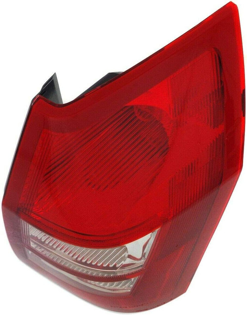 TAIL LAMP RH HQ  REPLACEMENT FOR DODGE MAGNUM 2006 PARTSLINK NUMBER   CH2801162
