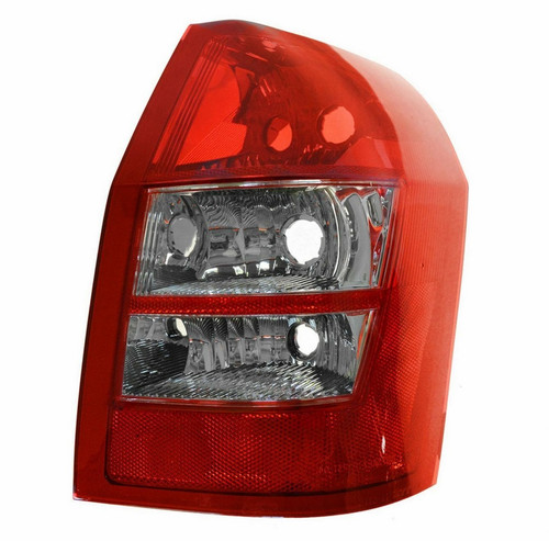 TAIL LAMP RH HQ  REPLACEMENT FOR DODGE MAGNUM 2006 PARTSLINK NUMBER   CH2801162