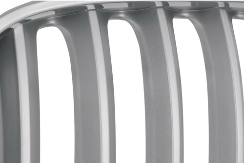 GRILLE LH CHROME/SILVER W/TITANIUM REPLACEMENT FOR BMW  X5 2004 PARTSLINK NUMBER  BM1200159