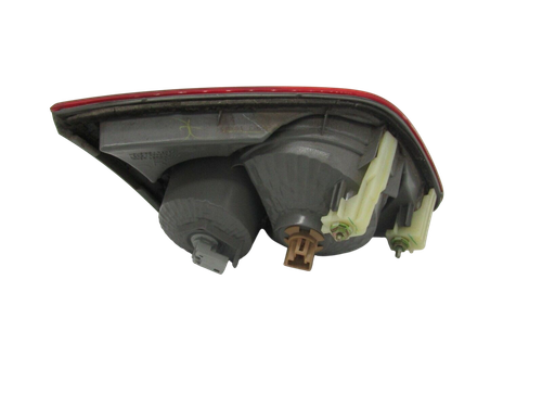 TRUNK LAMP RH (BACK-UP LAMP) HB 04-05/SDN 03-05 REPLACEMENT FOR MAZDA MAZDA 6 2003 PARTSLINK NUMBER MA2803102V TRUNK LAMP RH (BACK-UP LAMP) HB 04-05/SDN 03-05 REPLACEMENT FOR MAZDA MAZDA 6 2003 PARTSLINK NUMBER MA2803102V