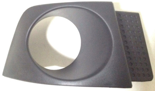 FOG LAMP BEZEL FR LH ZX4 W/APPEARANCE PKG REPLACEMENT FOR FORD FOCUS 2006 PARTSLINK NUMBER FO2598106 FOG LAMP BEZEL FR LH ZX4 W/APPEARANCE PKG REPLACEMENT FOR FORD FOCUS 2006 PARTSLINK NUMBER FO2598106