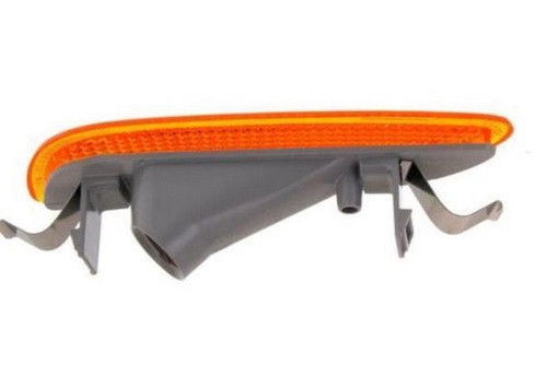 SIDE MARKER LAMP RH HQ REPLACEMENT FOR MERCEDES CLK320 2003 PARTSLINK NUMBER MB2555106 SIDE MARKER LAMP RH HQ REPLACEMENT FOR MERCEDES CLK320 2003 PARTSLINK NUMBER MB2555106