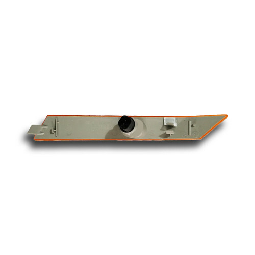 SIDE MARKER LAMP RH CAPA REPLACEMENT FOR FORD FUSION 2006 PARTSLINK NUMBER FO2551142C SIDE MARKER LAMP RH CAPA REPLACEMENT FOR FORD FUSION 2006 PARTSLINK NUMBER FO2551142C