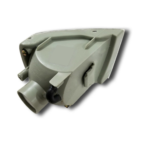 SIGNAL LAMP FR LH W/DRL HQ REPLACEMENT FOR TOYOTA 4RUNNER 2003 PARTSLINK NUMBER TO2532113 SIGNAL LAMP FR LH W/DRL HQ REPLACEMENT FOR TOYOTA 4RUNNER 2003 PARTSLINK NUMBER TO2532113
