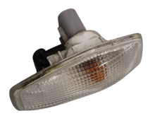 REPEATER LAMP FR LH/RH HQ REPLACEMENT FOR  HYUNDAI TIBURON 2003 PARTSLINK NUMBER  HY2571103