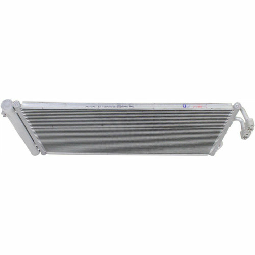 CONDENSER (4049/3739) (E82/135I) REPLACEMENT FOR BMW 3 SERIES SEDAN EXCLUDE 330E AND 340I 2007 PARTSLINK NUMBER BM3030125 CONDENSER (4049/3739) (E82/135I) REPLACEMENT FOR BMW 3 SERIES SEDAN EXCLUDE 330E AND 340I 2007 PARTSLINK NUMBER BM3030125